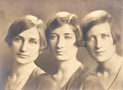 Struve Gals L to R circa 1920 Elly Gertrude and Clara (1).png