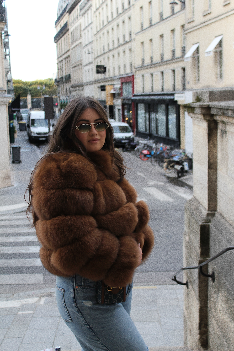 Thumbnail: Cropped chunky fox fur coat 