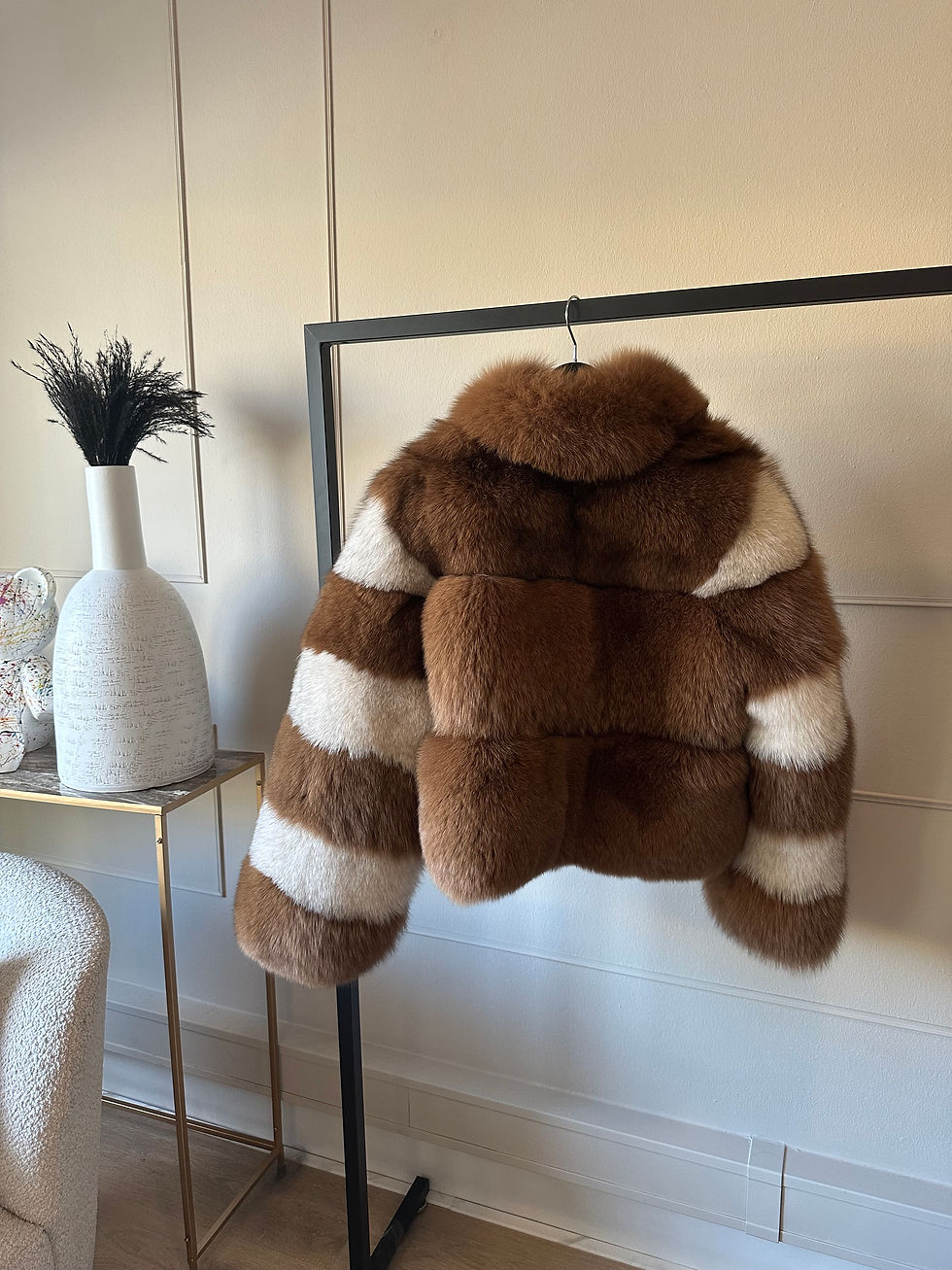 Thumbnail: Blended sleeve fox fur coat