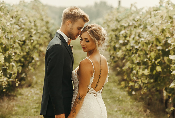 Wedding photos at Crow River Winery in Hutchinson, Minnesota captured by Kiera Paige Photography.