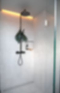 Shower_1.jpg