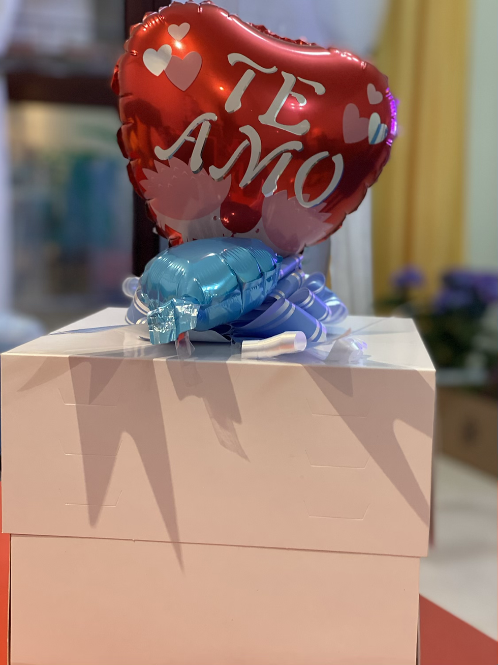 Miniatura: Corazón en cesta de Madera Decorada 