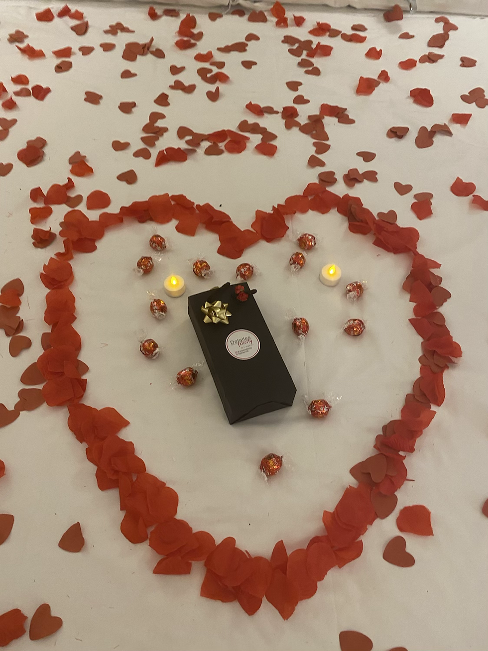 Miniatura: Decoración de Habitación con Caja de Fotos Sorpresa 