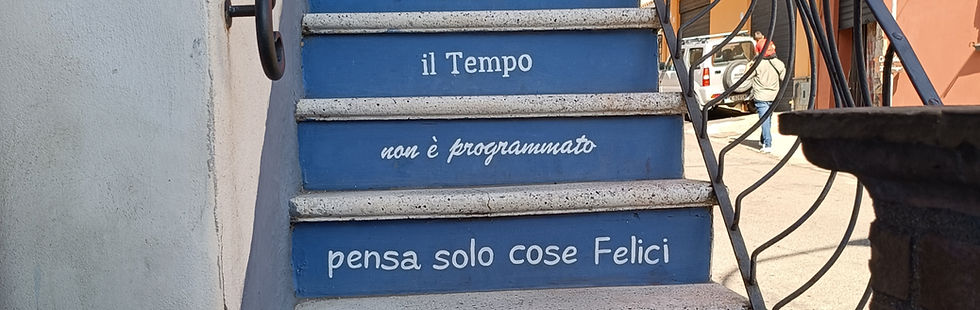 scale decorate con scritte borgo sant'angelo tuscia viterbese