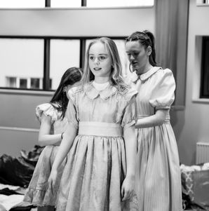 S.O.M.kostymeprøve 14.01-23-17.jpg