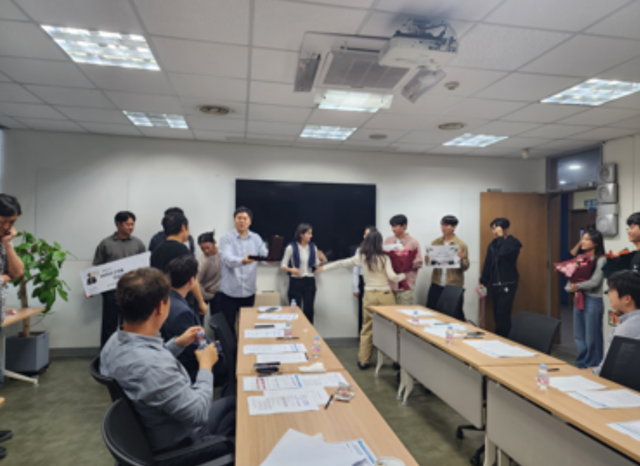 정영진 교수님 장기근속 20주년 기념 행사