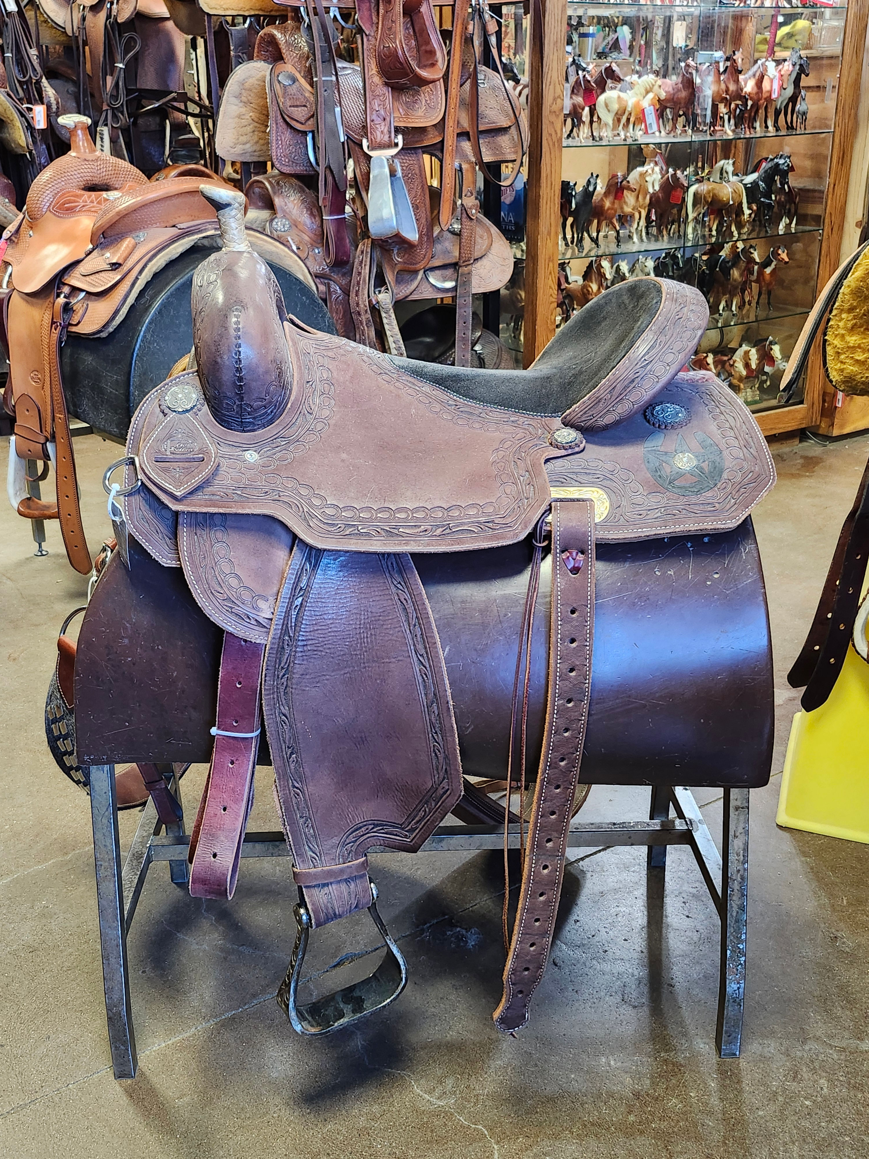 Cactus Saddlery Saddle - 17"