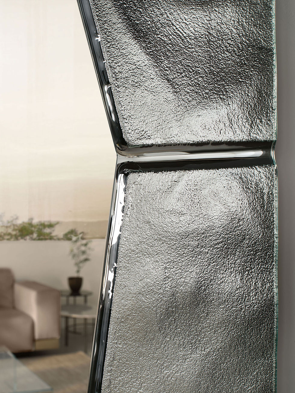 Minotti, B&B Italia, Cassina, Flexform, Poltrona Frau, Altagamma, купить, Москва, Fiam, Silica, зеркало,