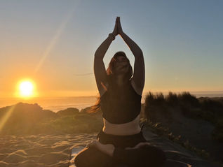 Cómo gestionar Regulación emocional y estrés de marzo en Chile: Un enfoque desde el yoga y el sistema nervioso