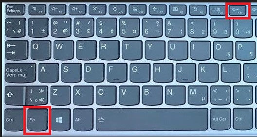 Image highlighting the keyboard letters 'F11' enclosed within a striking red square