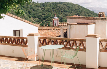 Outdoor coworking spot on the terrace of the rural coworking space in Benarraba, Malaga