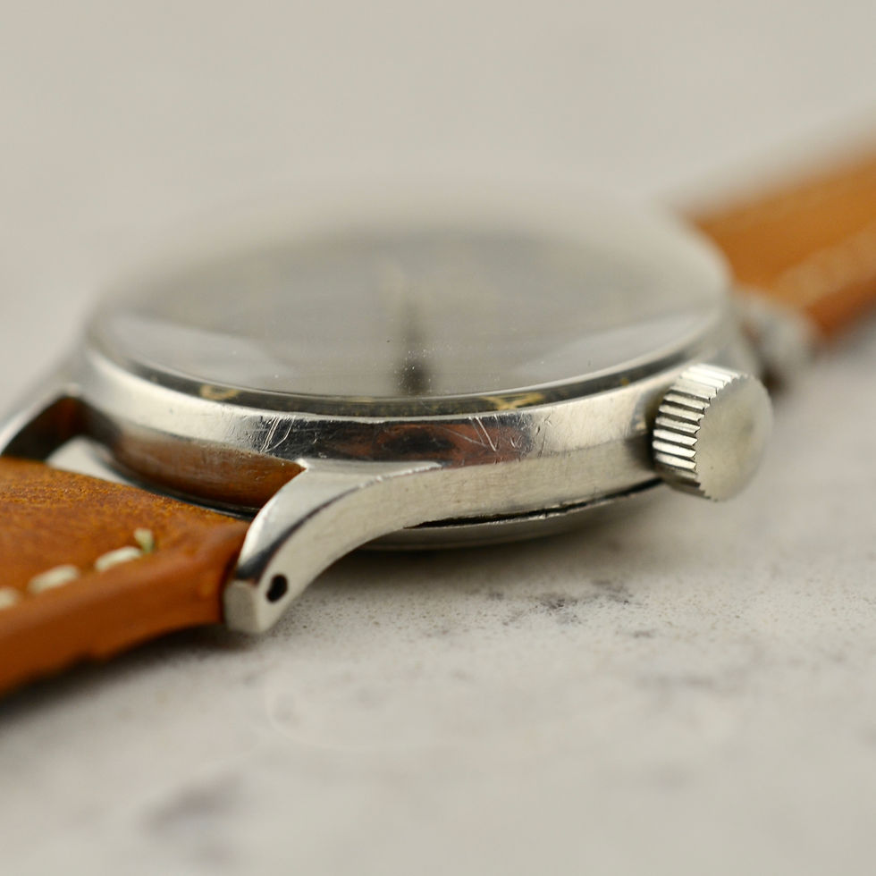 Thumbnail: LeCoultre Automatic Military Bumper, gilt dial, Cal. 12A in steel