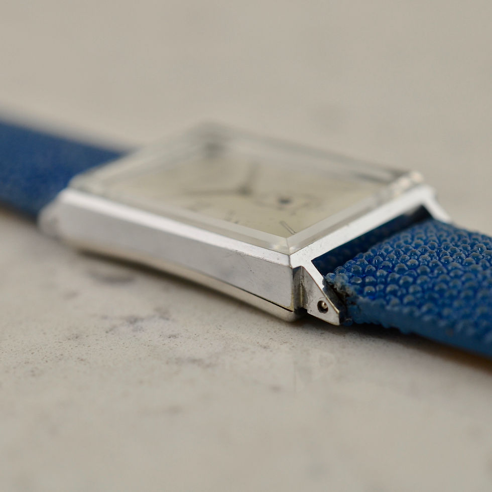 Thumbnail: Movado Novoplan curvex tank, ref. 32263 in stainless steel