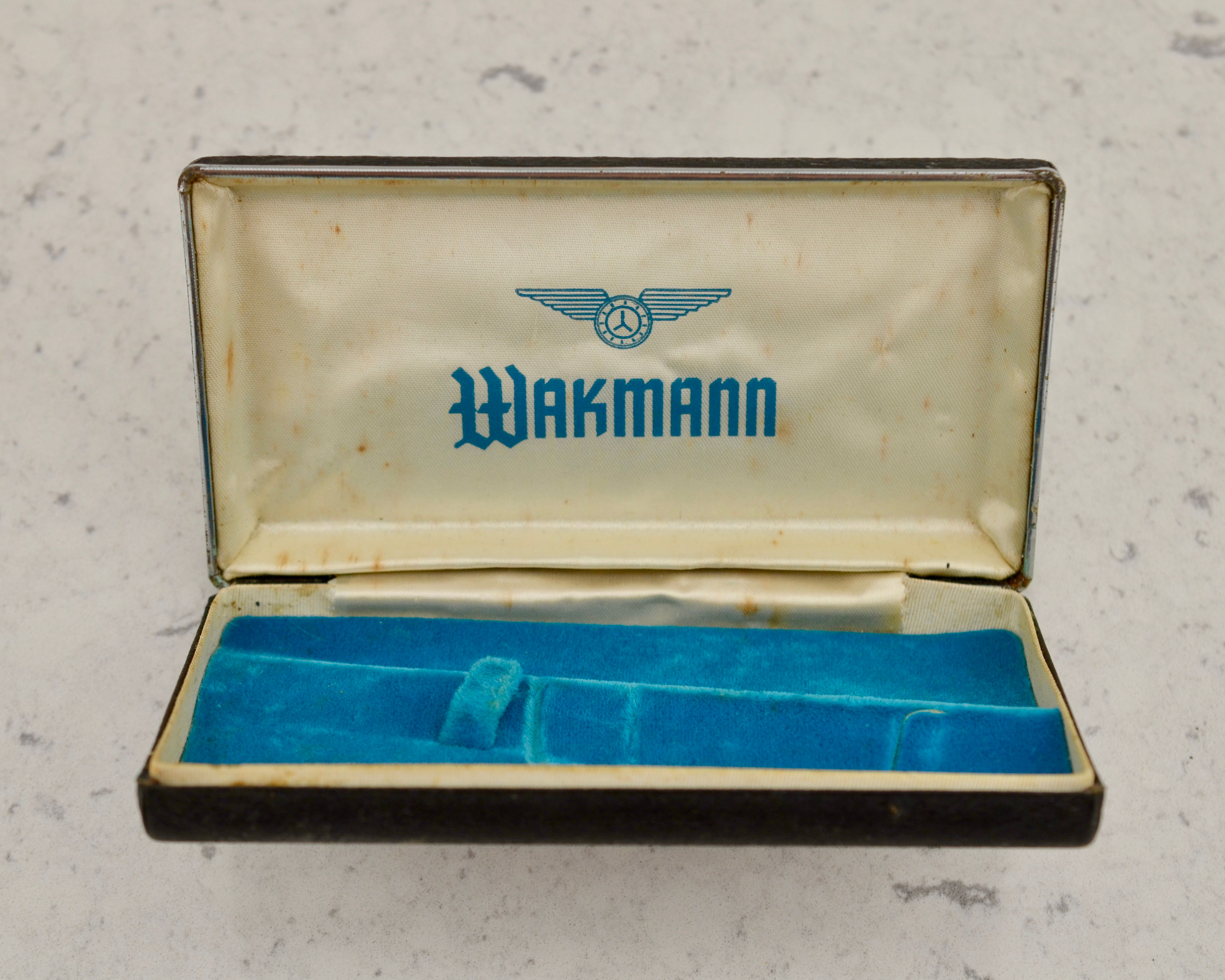 Wakmann vinyl hinged box for vintage Breitling chronograph models