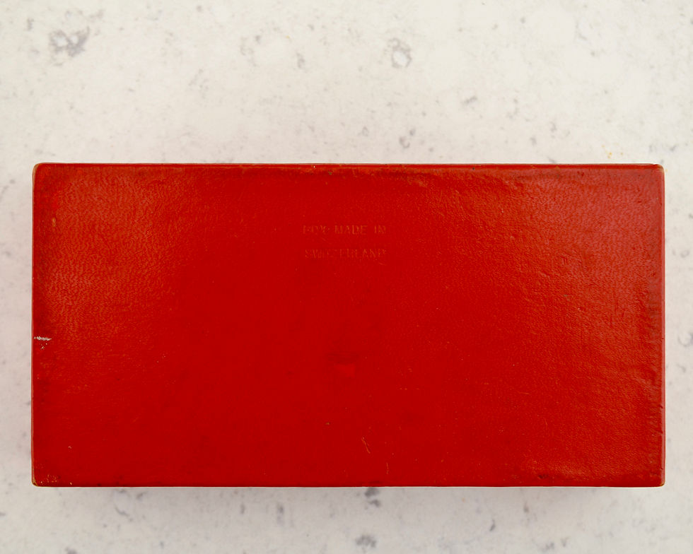 Thumbnail: Omega Seamaster Hippocampus hinged leatherette box