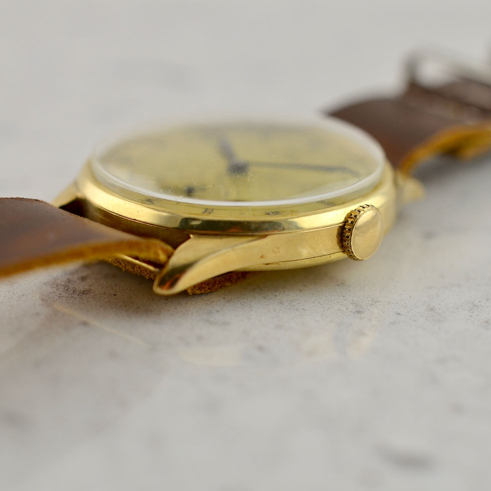 Thumbnail: Omega Sector Dial, cal. 26.5 in 14k yellow gold