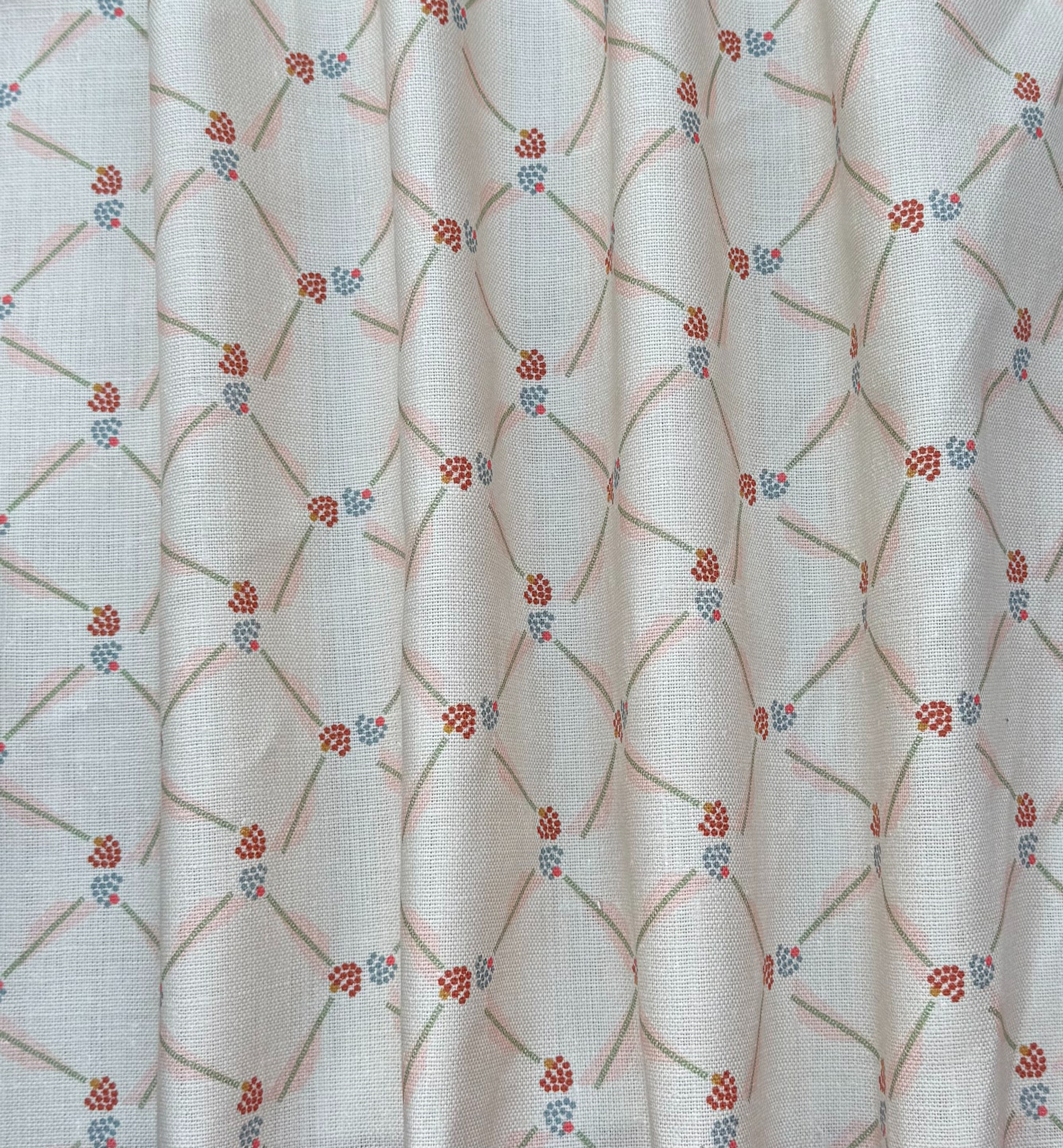 GARDENER'S GARTER | OLD WHITE