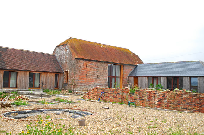 PR001 front elevation.jpg