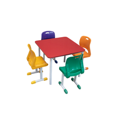 Mesa de 4 Lugares Plus
Única Júnior