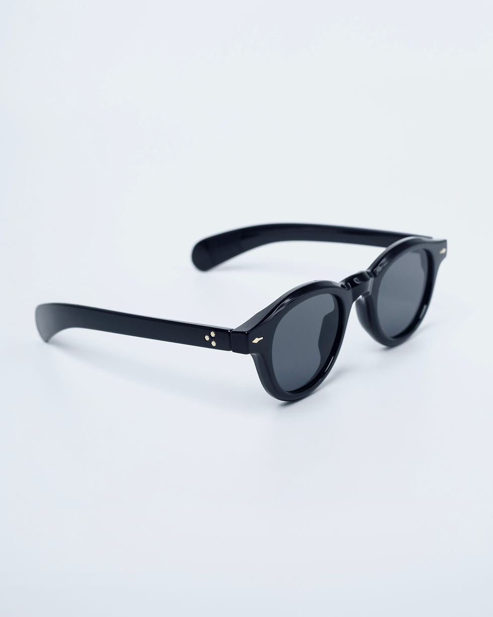 Thumbnail: ROUND SUNGLASSES IN BLACK TONE