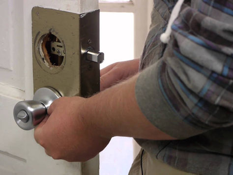 How Quickly Does a Locksmith Arrive? An Honest Look at Waiting Times and Response Speeds