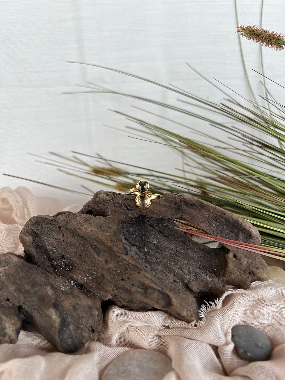 Thumbnail: The Coralie Ring