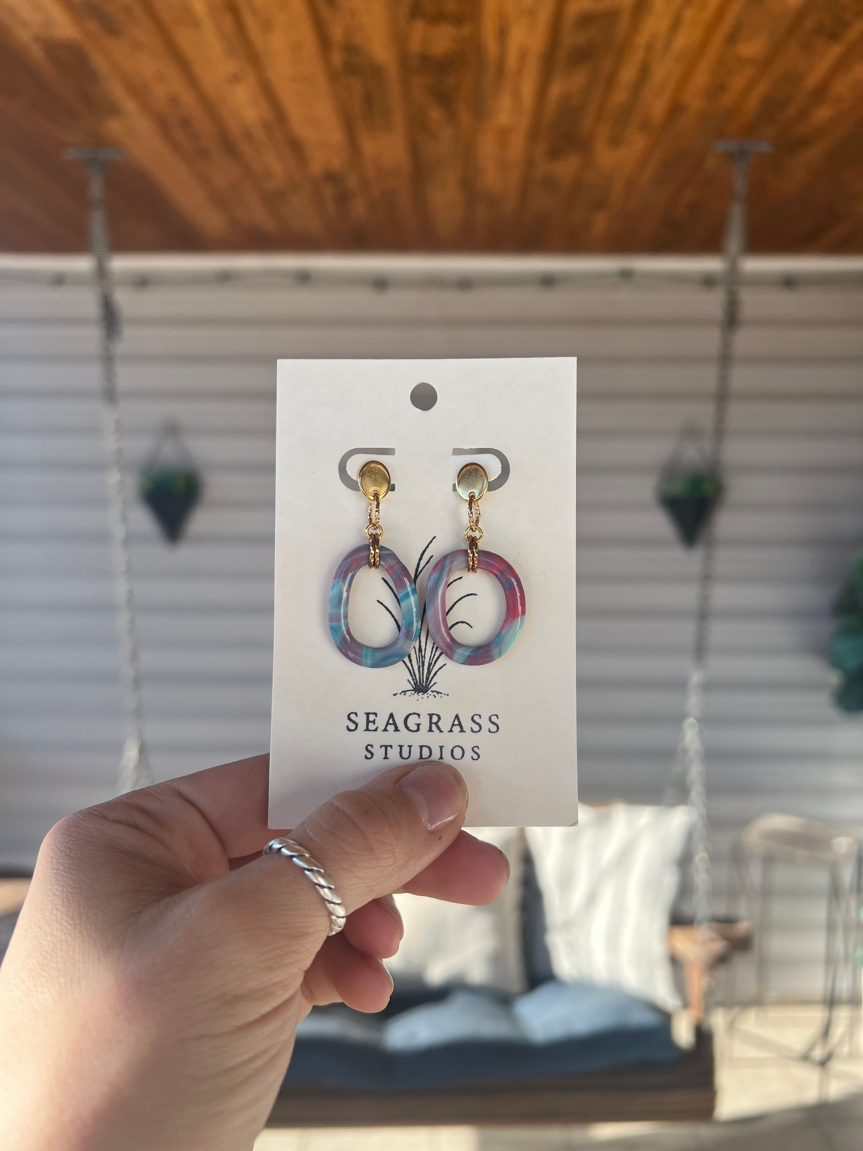 Medium | Multi Color Marble Oval