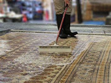 Tél : 06 28 77 54 25 Nettoyage, lavage, détachage, restauration de Tapis à Nice