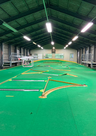 スカイシャッター簡易屋内飛行会場