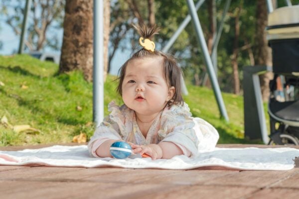 Outside Tummy Time | The Peaceful Sleeper