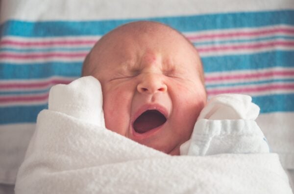 3 month old baby yawning because they are past their wake window recommendation | The Peaceful Sleeper