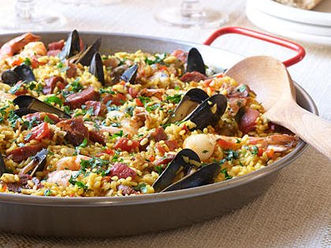 Recipe Alert : Traditional Spanish Paella with Saffron