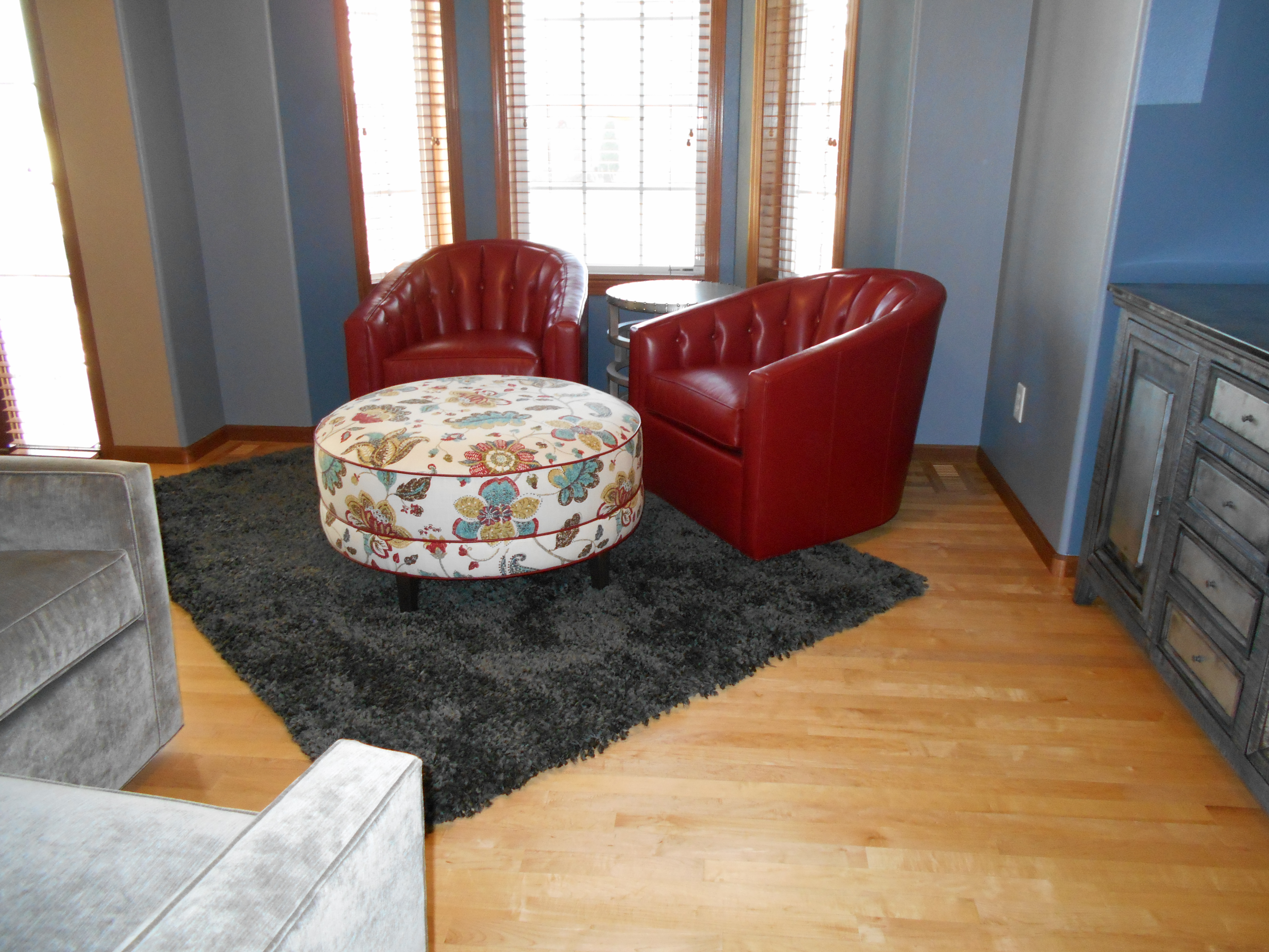 Lipstick Red Chairs