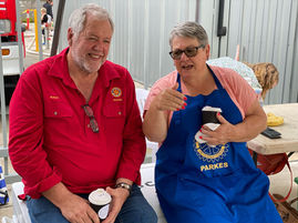 Surfside local Robert Shore wins the 2023 ShelterBox Volunteer Impact Award