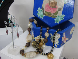 Featured Craft Artist at The Gallery, Mogo: Anne Boardman
