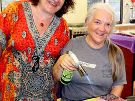 MACs workshop teaches encaustic