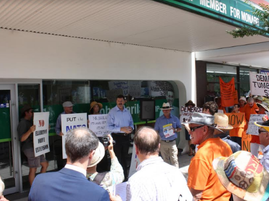 Mike Kelly calls on NSW to sort out the mess on Council mergers