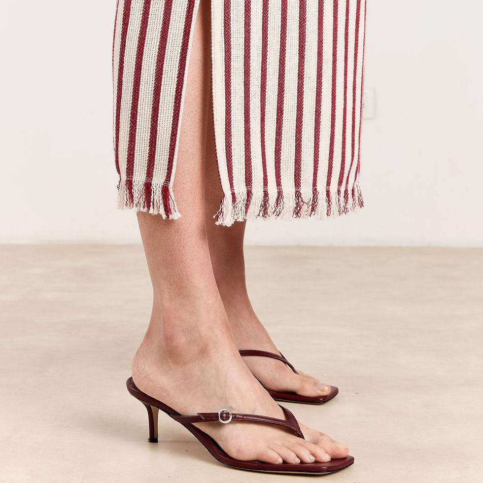 Thumbnail: STUDIO CLIQUE Missie Midi Skirt With Fringes At Hem deep red.