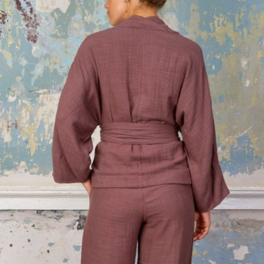 Thumbnail: SEA ME HAPPY Alaya Top Light Cotton dark chocolate brown.