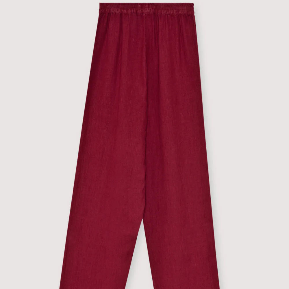 THE NEW SOCIETY Melissa Pants crimson wine.