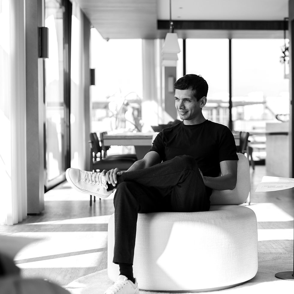 DFL Cleber Thumb-1_edited.jpg