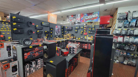 Auto Sounds Shop in southwest, Florida