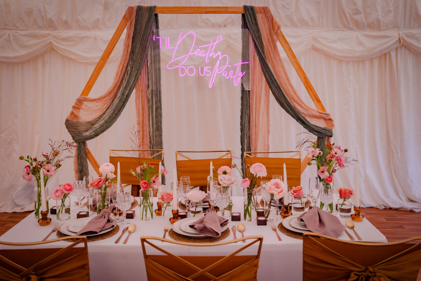 Minstrel Court, Cambridge, Wedding, Quirky Wedding Styling