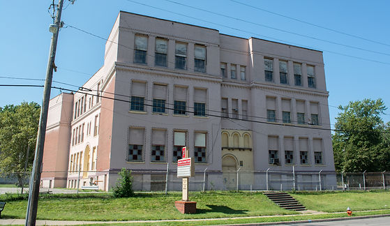 9700 KINSMAN 2.jpg