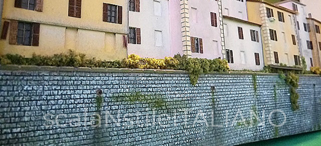 muro in pietra in scala N