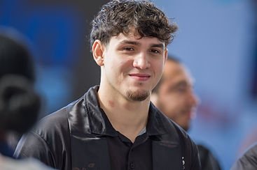 BITTS Grad FL23_AJ1130.jpg