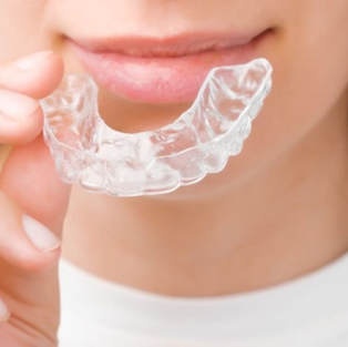 Desgaste dental: qué es, por qué ocurre y cómo se trata