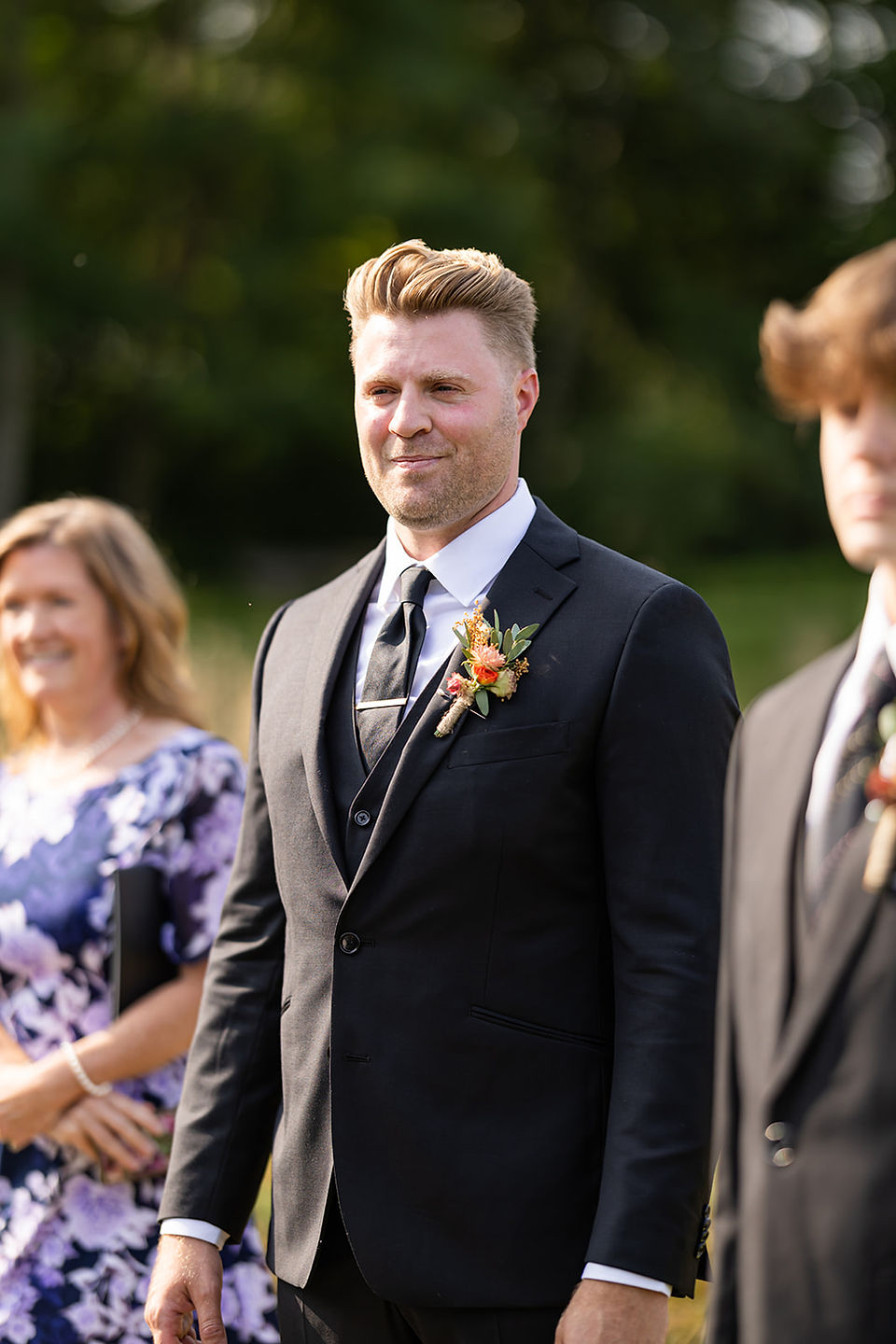 groom sees bride for first time