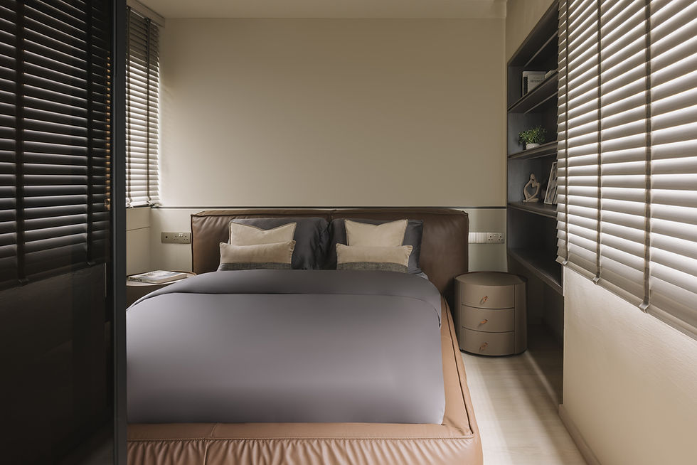 bachelor bedroom with leather bed