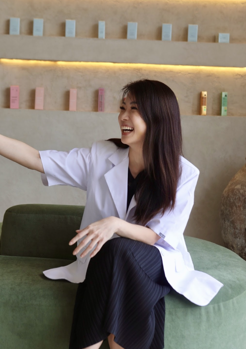 Dr. Shirley Yuliana Kwee at the SŌMA clinic